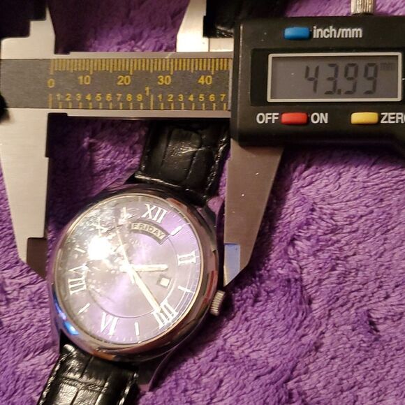 Guess Metropolitan Men's Analog Date & Day Watch W0792G1 - Picture 11 of 11